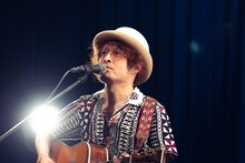 高田漣（撮影：東美樹）