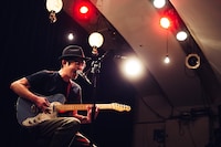 向井秀徳アコースティック＆エレクトリック（撮影：東美樹）