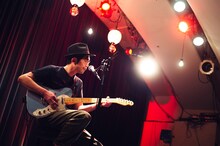 向井秀徳アコースティック＆エレクトリック（撮影：東美樹）