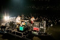 UNISON SQUARE GARDEN（Photo by Viola Kam［V'z Twinkle］）