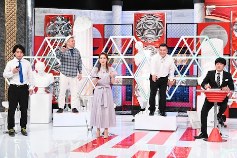 左から野田クリスタル（マヂカルラブリー）、くっきー！（野性爆弾）、ファーストサマーウイカ、山崎弘也（アンタッチャブル）、劇団ひとり。(c)日本テレビ