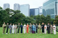 蓮沼執太フィル「浜離宮アンビエント」出演者。（撮影：川島悠輝）