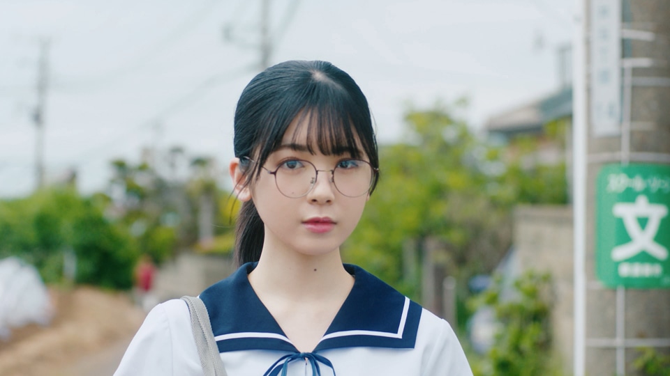 乃木坂46「ざぶんざざぶん」ミュージックビデオより。