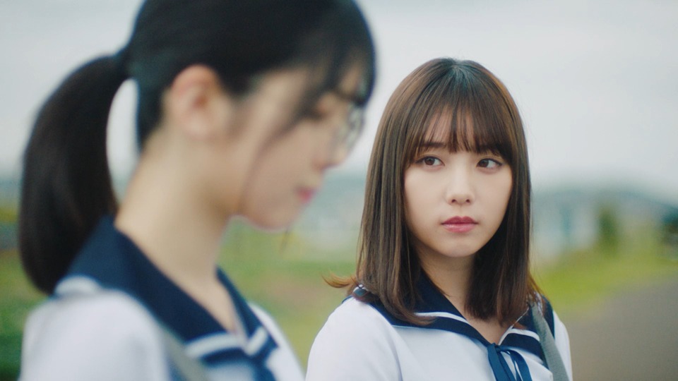 乃木坂46「ざぶんざざぶん」ミュージックビデオより。