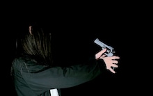 DJ後藤まりこ「ブッ殺すぞオマエ」MVより。