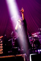 TERU（Vo）（撮影：岡田裕介）