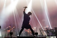 TERU（Vo）（撮影：岡田裕介）