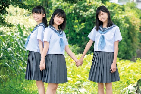 「モーニング娘。15期 OFFICIALBOOK 2019-2021」より。