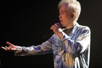 大槻ケンヂ（Vo）（撮影：ペイタ）