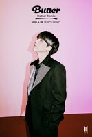 BTS「Butter (Hotter Remix)」ティザーフォト（SUGA Ver.） (c)BIGHIT MUSIC