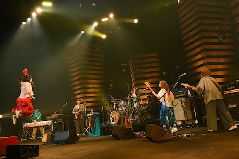 赤い公園（撮影：岸田哲平）