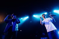 左からSAM、般若。（撮影：Kenji.87）