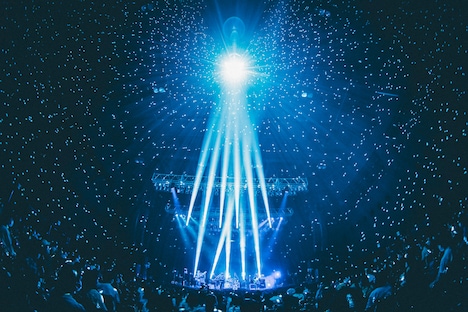 「mol-74『Answers』release tour」東京公演の様子。（Photo by TAICHI NISHIMAKI）