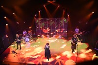 angela「angela Debut 18th Anniversary Online Live -Battle & Message-」の様子。