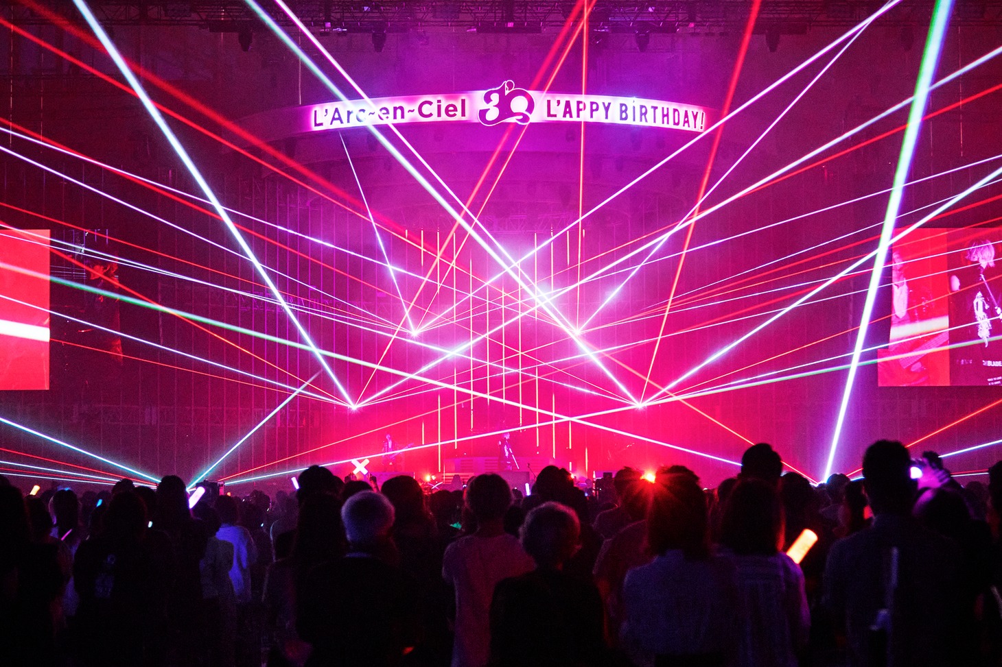 「30th L'Anniversary Starting Live "L'APPY BIRTHDAY!"」5月29日公演の様子。