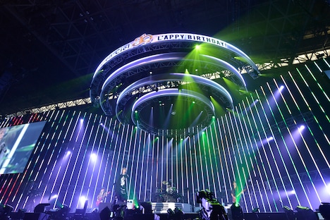 「30th L'Anniversary Starting Live "L'APPY BIRTHDAY!"」5月30日公演の様子。