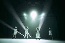 Maison book girl「Solitude HOTEL」の様子。（撮影：稲垣謙一）