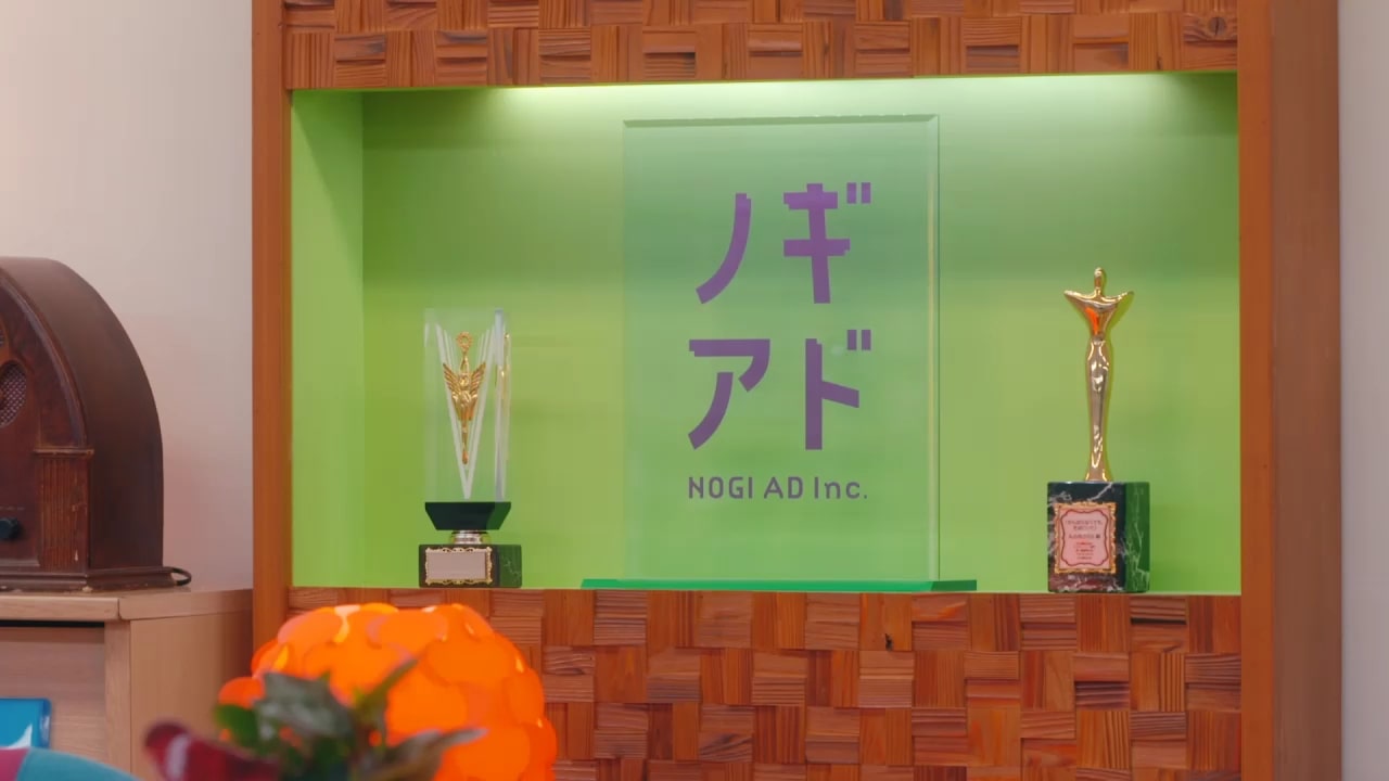 「しゃべる奴らは、ハラが減る。」より。