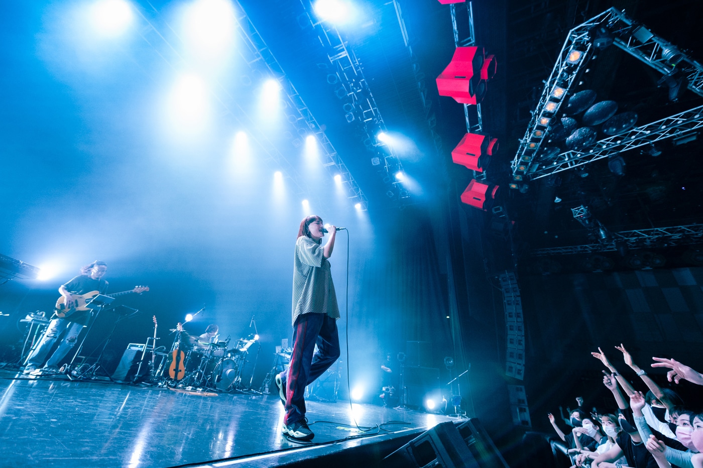 「iri Spring Tour 2021」東京・USEN STUDIO COAST公演の様子。（撮影：田中聖太郎）