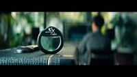 「サンテ FX シリーズ」のテレビCM「そうだ、その目だ」編より。
