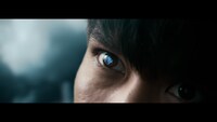 「サンテ FX シリーズ」のテレビCM「そうだ、その目だ」編より。