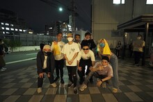 Moment Joon「Garcon vs The World」出演者の集合写真。