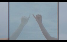 Sano ibuki「pinky swear」ミュージックビデオより。