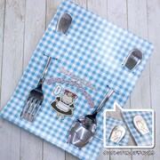 「フォークにスプーンを持ったタンクトップくんがデザインされており、また、スプーンにはフォークを持ったタンクトップくんがデザインされているややこしいカトラリーセット」1500円