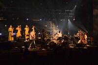 中村佳穂「うたのげんざいち 2021」の様子。（撮影：森健二）