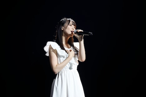 冨田菜々風 (c)YOANI/KING RECORDS