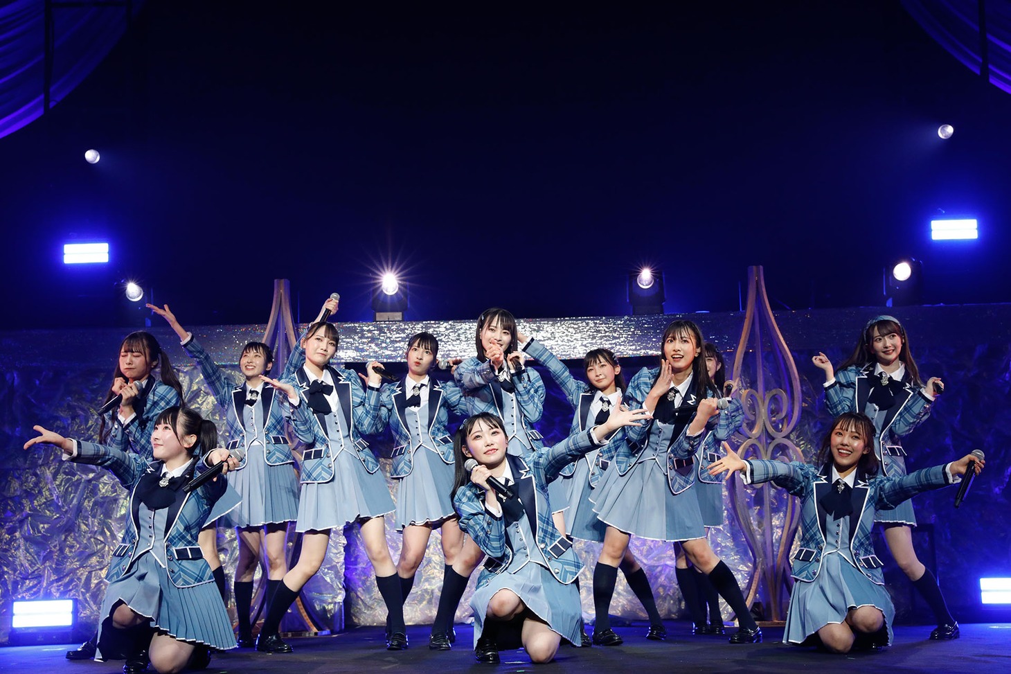 「≠ME 1stコンサート ～初めまして、≠MEです。～」の様子。(c)YOANI/KING RECORDS