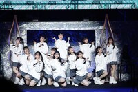 「≠ME 1stコンサート ～初めまして、≠MEです。～」の様子。(c)YOANI/KING RECORDS