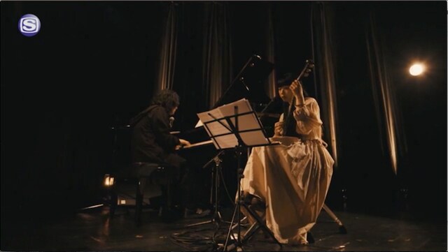 青葉市子と岩井俊二のセッション＆インタビュー映像公開