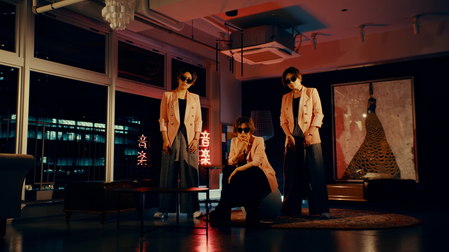 東京事変「MUSIC」より。