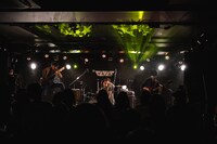 フラワーカンパニーズ（撮影：鈴木洋平）