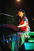 ヒグチアイ（撮影：鈴木洋平）