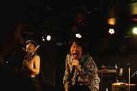 フラワーカンパニーズ（撮影：鈴木洋平）