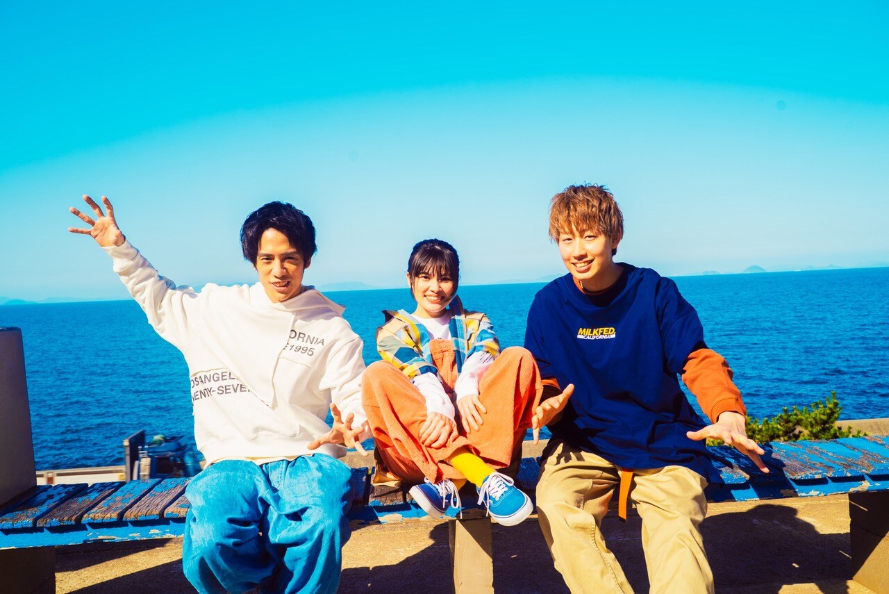 LONGMAN、インディーズ期5作品を全曲演奏する“BACK TO”ツアー開催