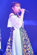 中島愛（撮影：KOBA［Sketch］）