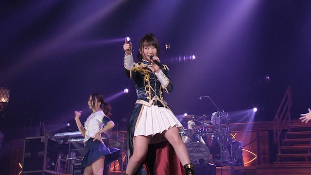 水樹奈々「NANA MIZUKI LIVE ZIPANGU 2017」大分・別府国際コンベンションセンター ビーコンプラザ公演の様子。