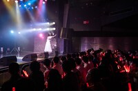 清水理子「あなたへ～This song for you～」の様子。