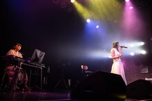 清水理子「あなたへ～This song for you～」の様子。