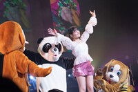 動物たちを従えた頓知気さきな。