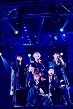 SixTONES