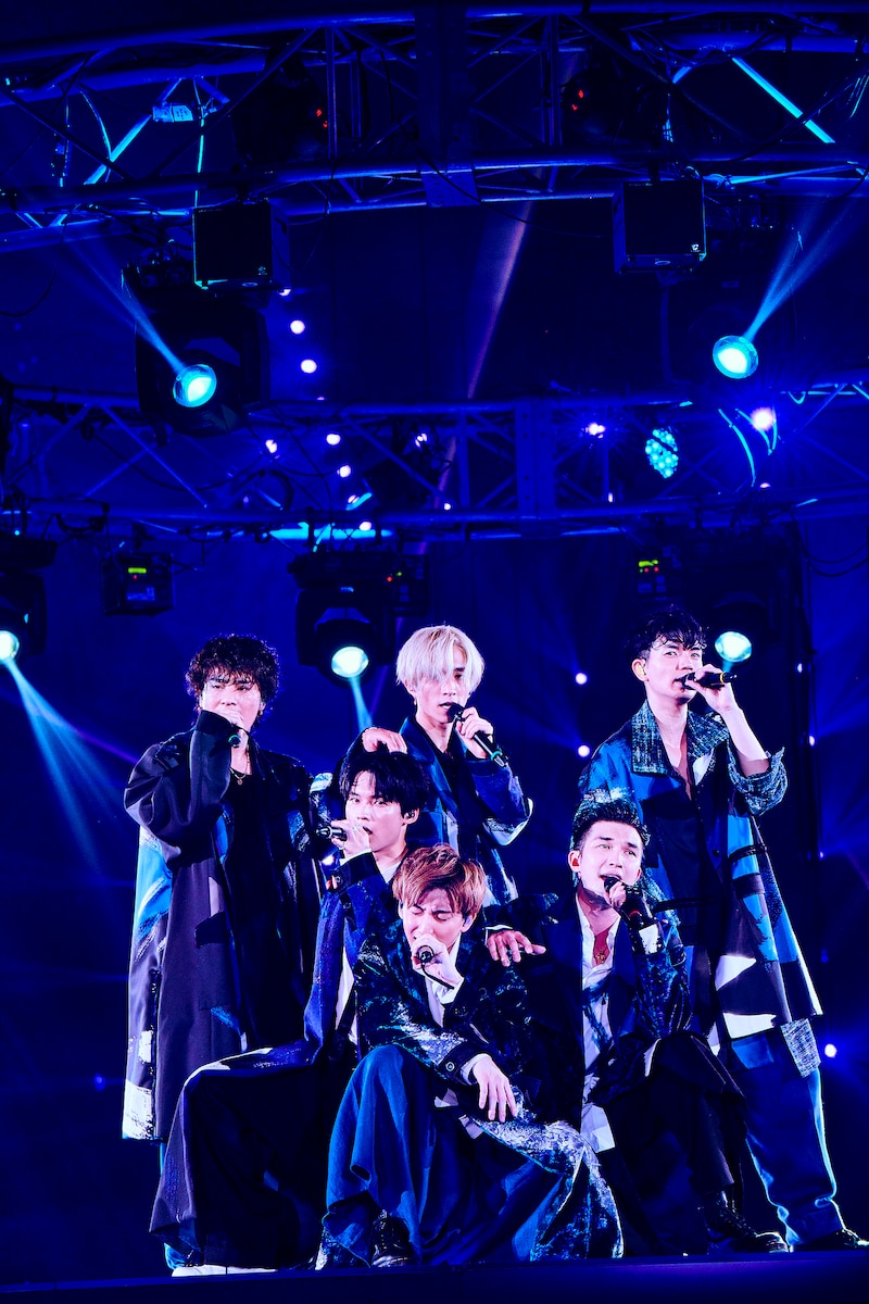 SixTONES