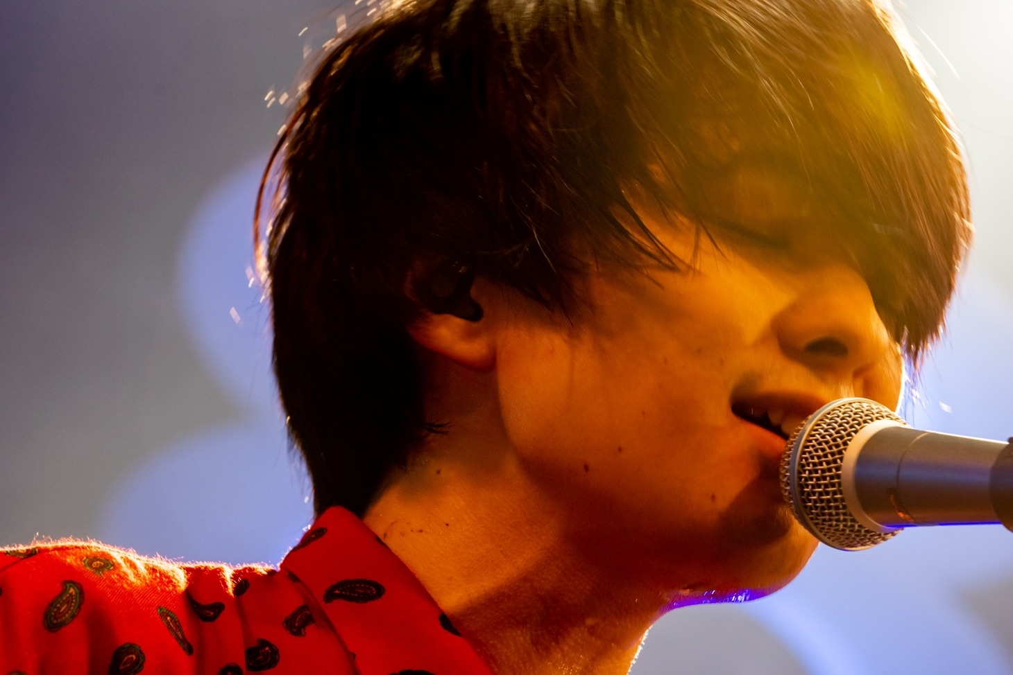 斎藤宏介（Vo, G）（Photo by Viola Kam［V'z Twinkle］）