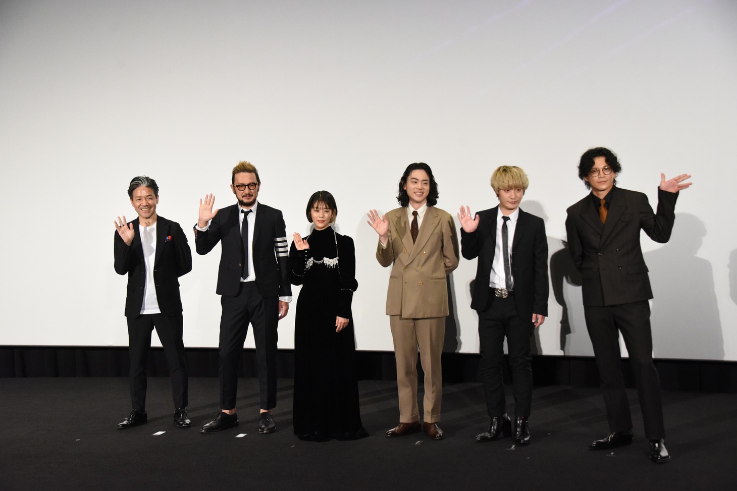 「キャラクター」初日舞台挨拶の様子。