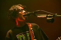 岸田繁（Vo, G）（撮影：岸田哲平）