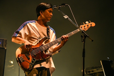 佐藤征史（B）（撮影：岸田哲平）