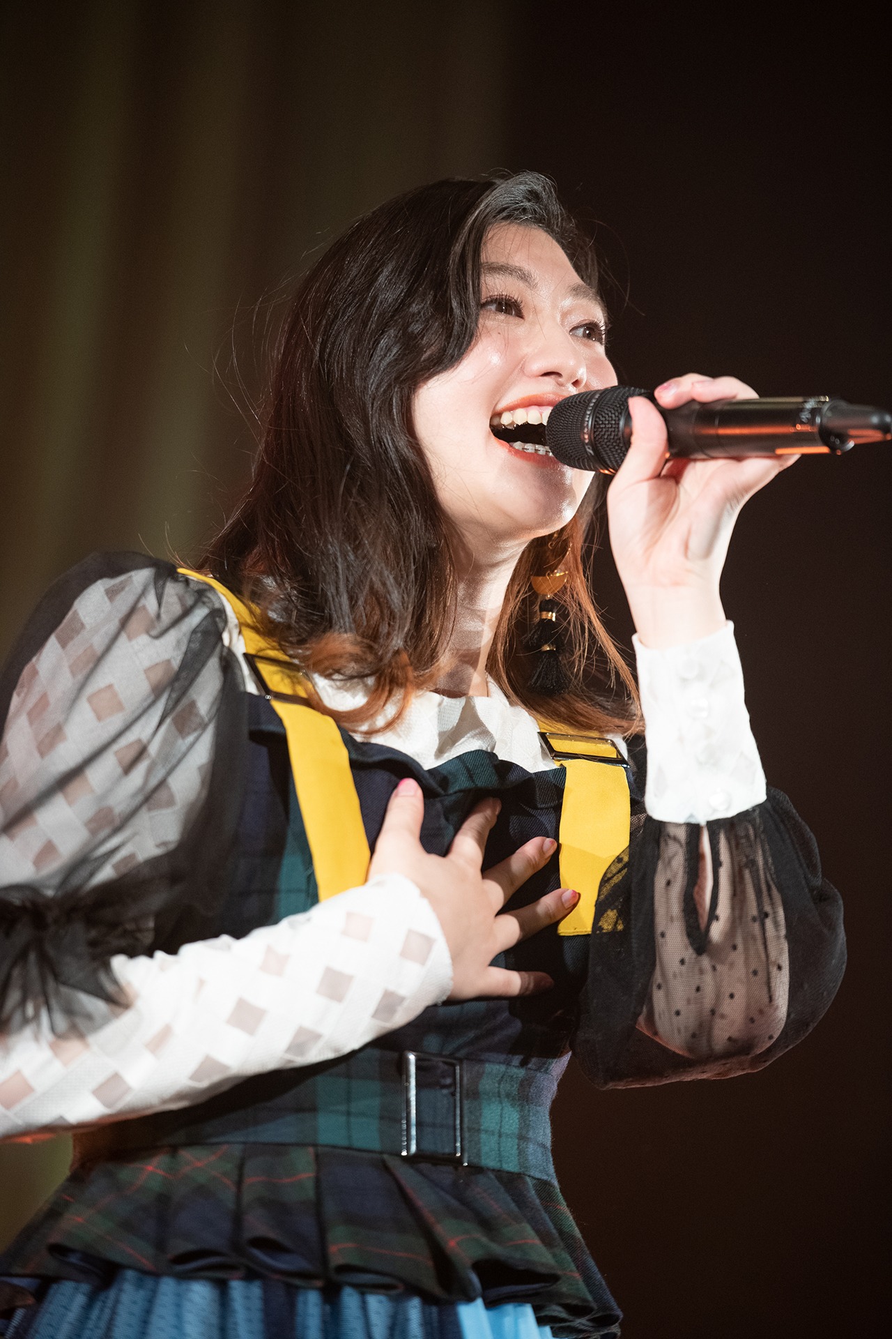 小林歌穂